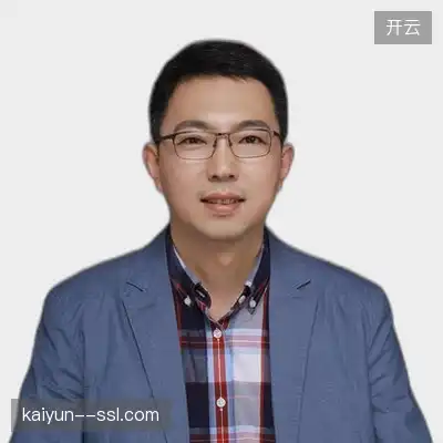 邹睿